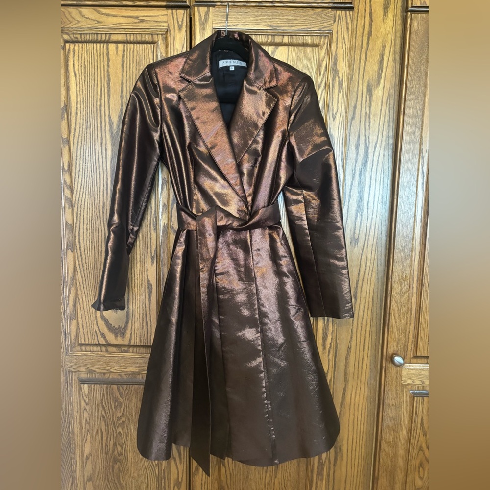 Beautiful Vintage Anne Klein Shiny Bronze Belted Trench Coat size 4